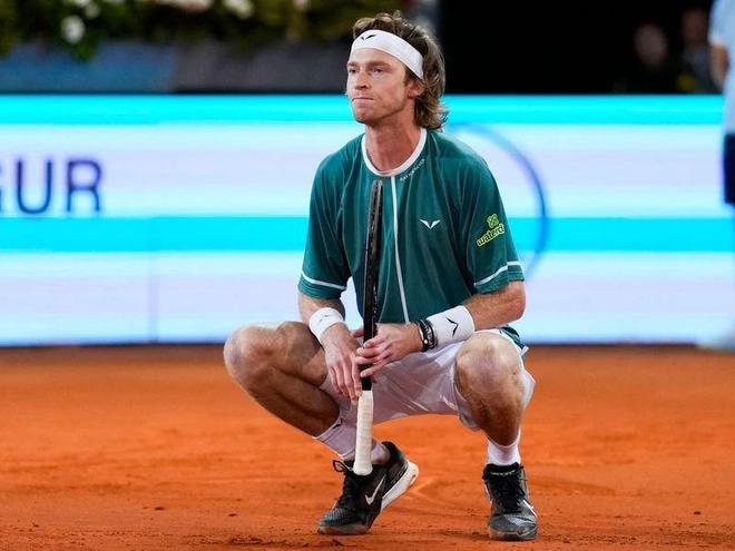 的比分差距 的比分差距