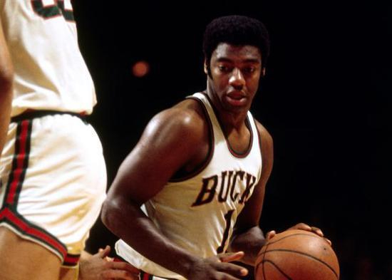 影锋甚至前 影锋甚至前